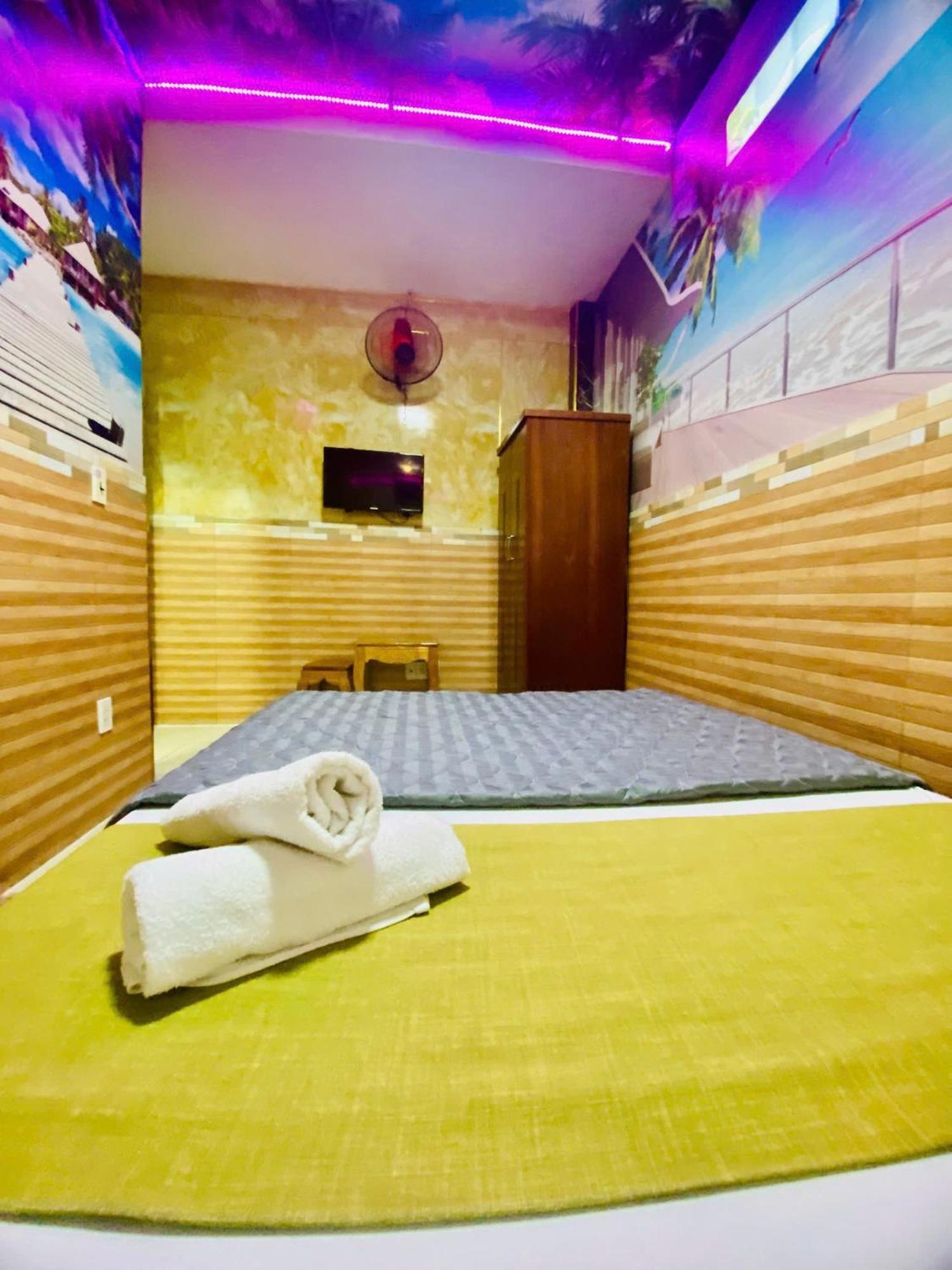 Khach San My Anh Hotel Ho Chi Minh City Exterior photo